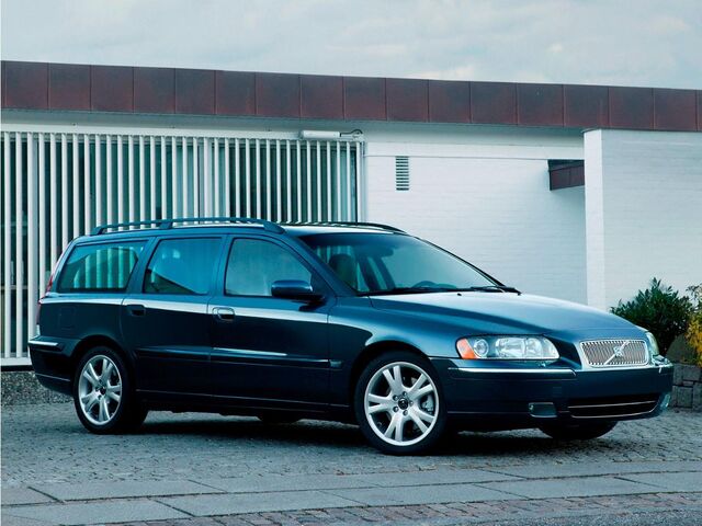 2005 Volvo V70 2.5T