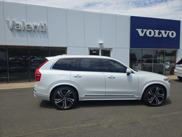 2024 Volvo XC90 B6 Ultimate Bright Theme 6P — photo 1 of 58