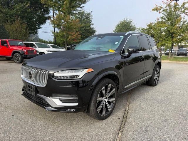 2023 Volvo XC90 B6 Ultimate Bright Theme 7P — photo 1 of 26