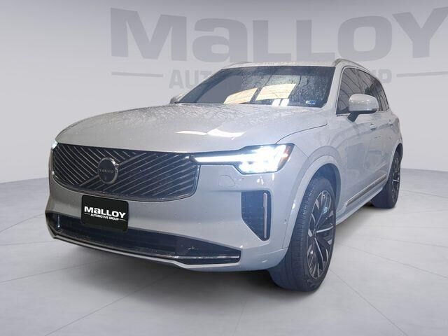 2025 Volvo XC90 B6 Plus Bright Theme 7P