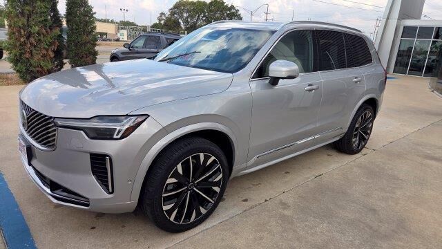 2025 Volvo XC90 B6 Plus Bright Theme 7P