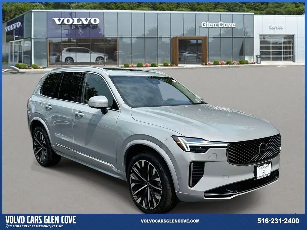 2026 Volvo XC90 B6 Plus 7P — photo 1 of 13