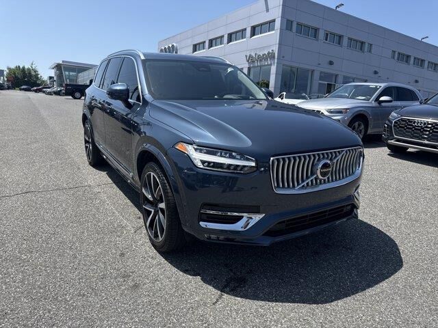 2024 Volvo XC90 B6 Ultimate Bright Theme 7P