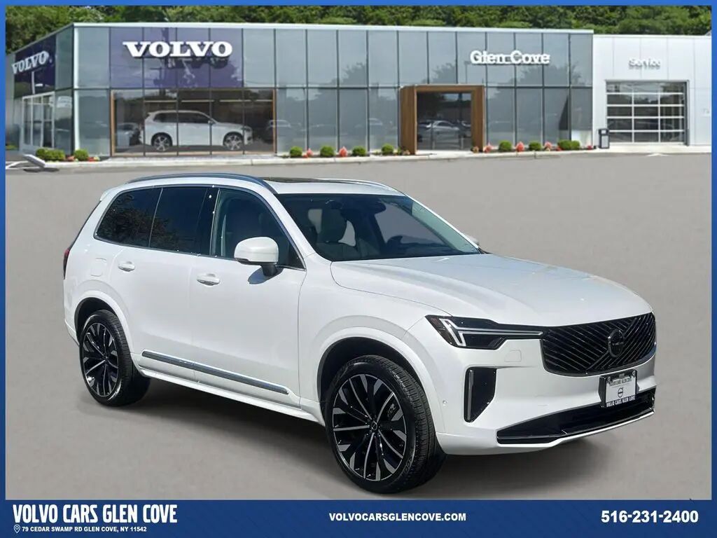 2026 Volvo XC90 B6 Ultra 7P — photo 1 of 13
