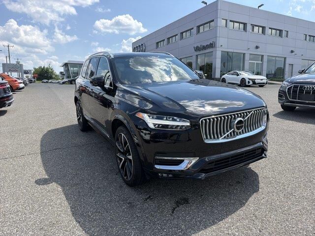 2024 Volvo XC90 B6 Ultimate Bright Theme 7P
