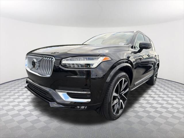 2023 Volvo XC90 B6 Plus Bright Theme 7P