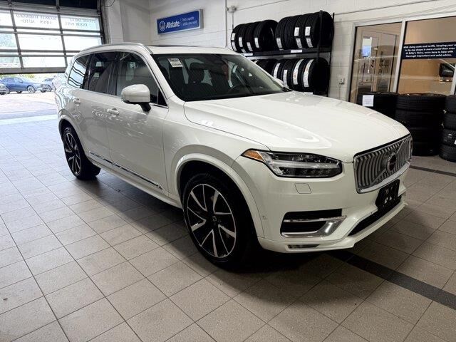 2023 Volvo XC90 B6 Plus Bright Theme 7P — photo 1 of 13