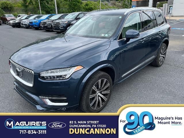 2023 Volvo XC90 B6 Plus Bright Theme 7P — photo 1 of 13
