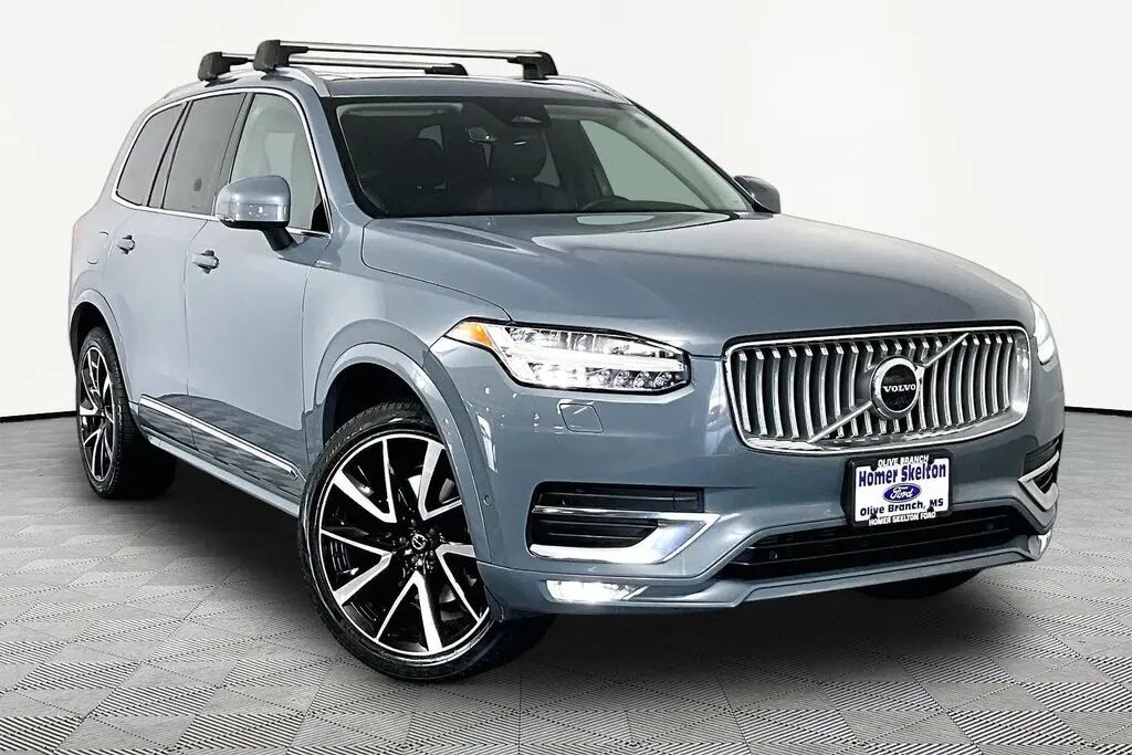 2023 Volvo XC90 B6 Plus Bright Theme 7P — photo 1 of 13