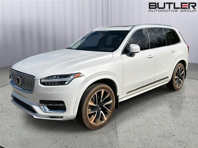2023 Volvo XC90 B6 Plus Bright Theme 7P