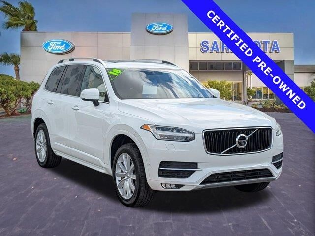 2018 Volvo XC90 T5 Momentum 7-Passenger