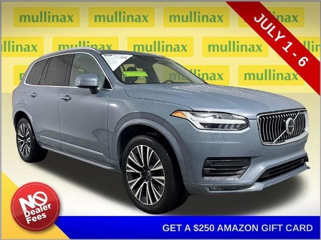 2021 Volvo XC90 T5 Momentum