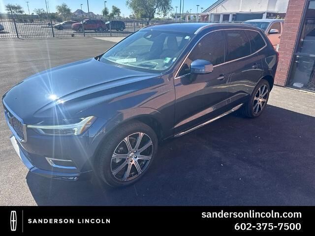 2020 Volvo XC60 T5 Inscription — photo 1 of 26