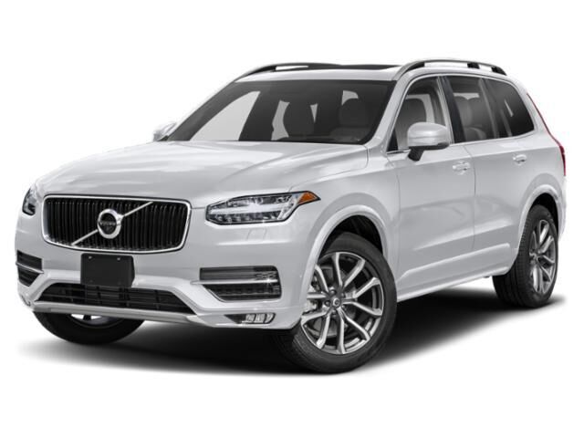 2019 Volvo XC90 T5 Momentum — photo 1 of 13