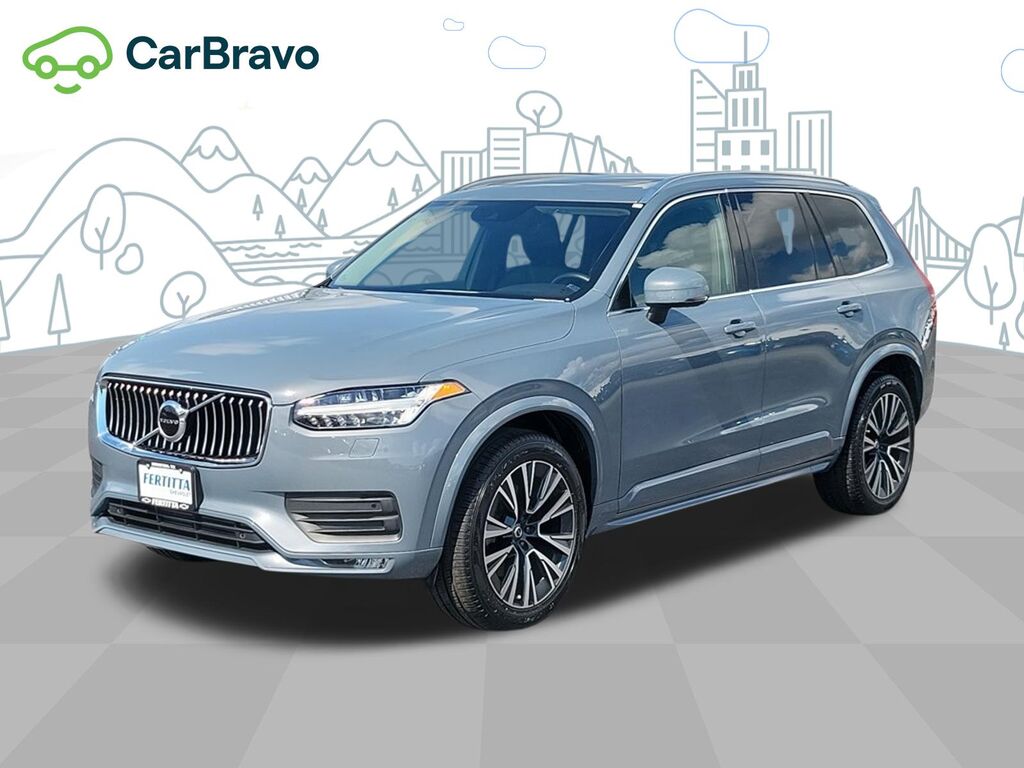 2022 Volvo XC90 T5 Momentum 7 Passenger — photo 1 of 6