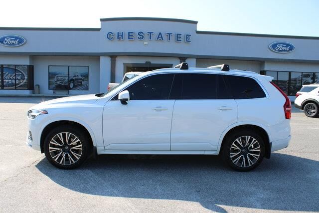 2020 Volvo XC90 T5 Momentum — photo 1 of 26