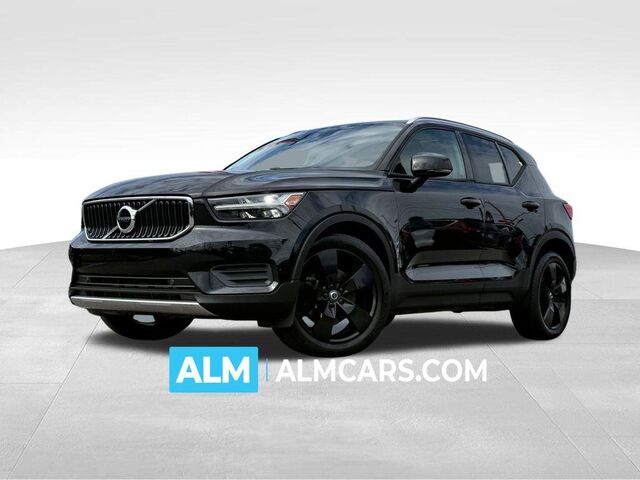 2020 Volvo XC40 T5 Momentum