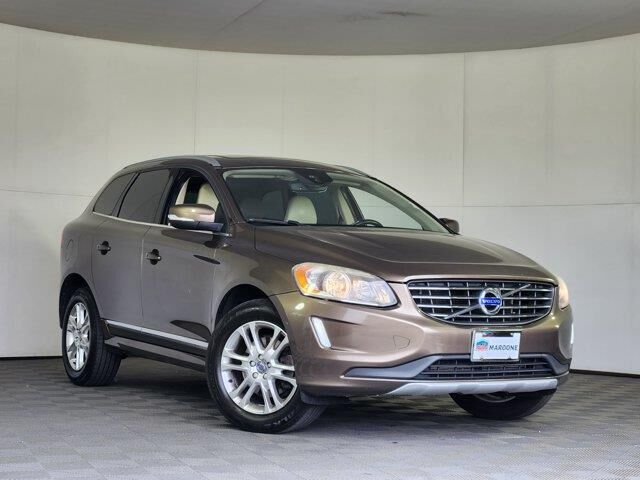 2016 Volvo XC60 T5 Drive-E Premier