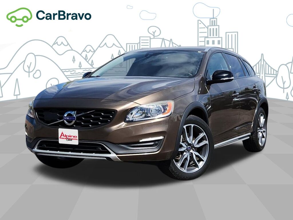 2018 Volvo V60 Cross Country T5 AWD — photo 1 of 6