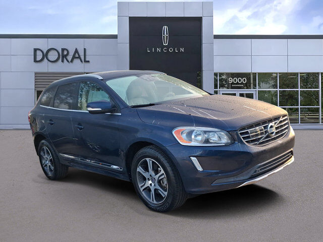 2014 Volvo XC60 T6 R-Design