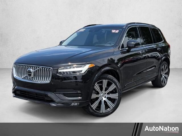 2022 Volvo XC90 T6 Inscription 6-Passenger