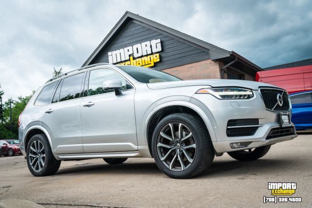 2017 Volvo XC90 Momentum — photo 1 of 13