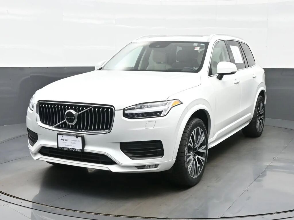 2020 Volvo XC90 T6 Momentum 7-Passenger — photo 1 of 13