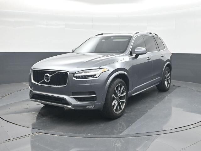 2018 Volvo XC90 T6 Momentum