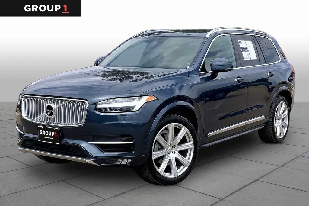 2019 Volvo XC90 T6 Inscription — photo 1 of 12