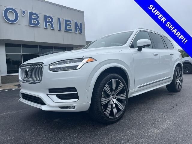 2022 Volvo XC90 T6 Inscription 7-Passenger