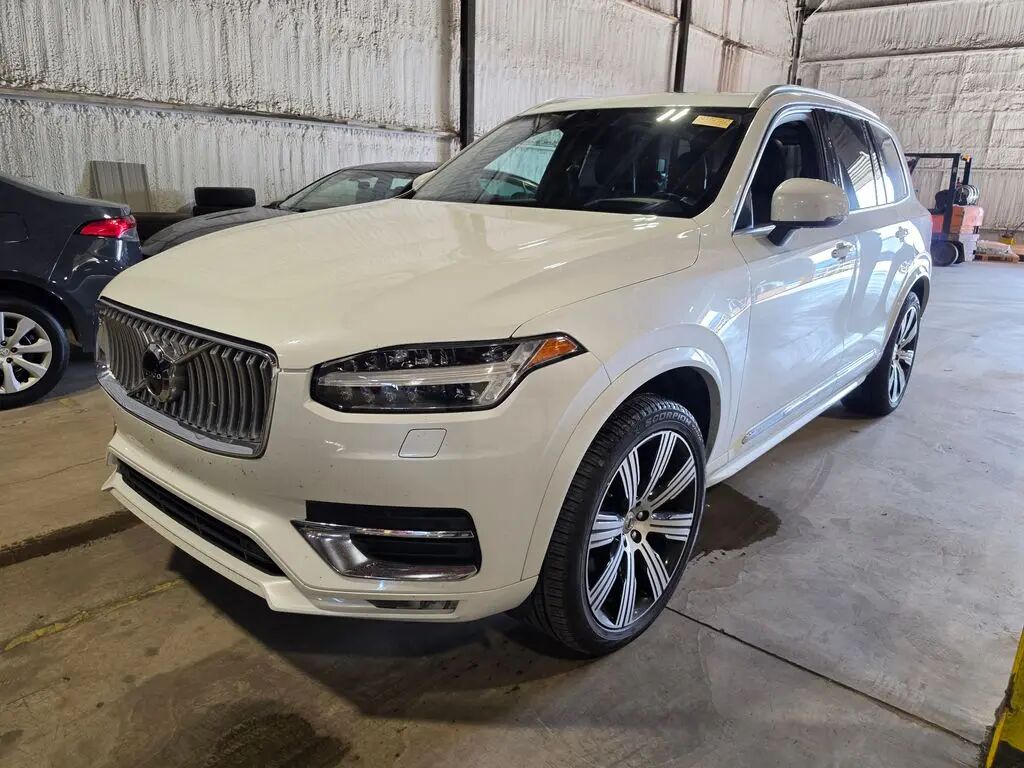 2020 Volvo XC90 T6 Inscription 7-Passenger — photo 1 of 11