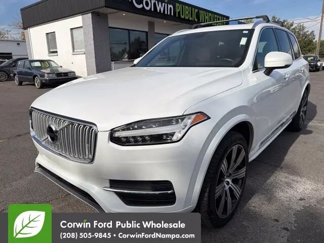 2019 Volvo XC90 T6 Inscription