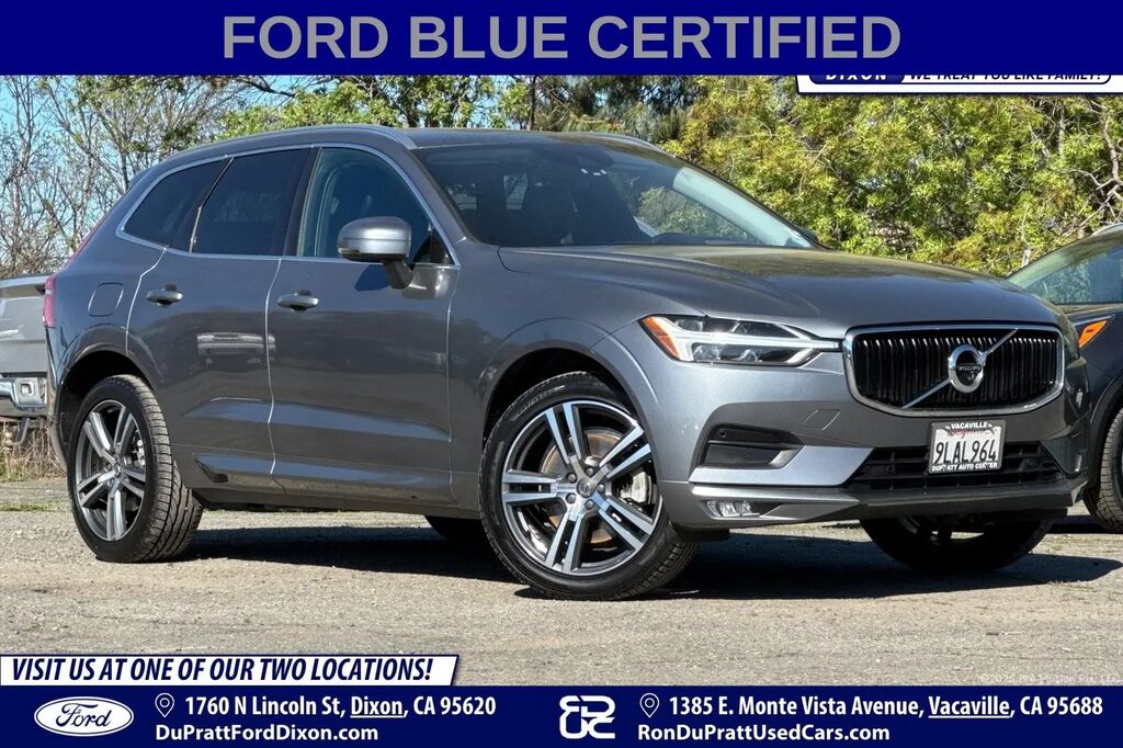 2021 Volvo XC60 T6 Momentum — photo 1 of 28