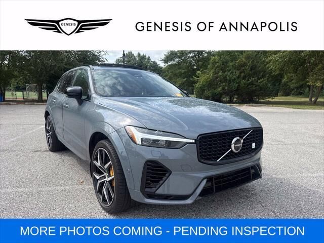 2022 Volvo XC60 Recharge T8 Polestar Engineered — photo 1 of 6