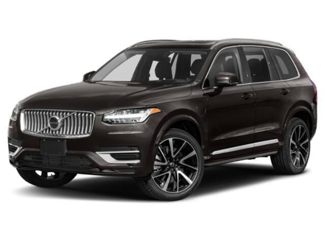 2022 Volvo XC90 Recharge T8 R-Design