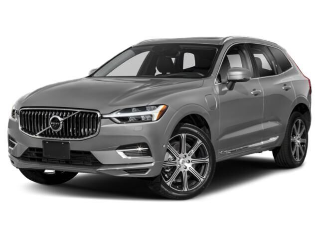 2020 Volvo XC60 T8 eAWD Momentum