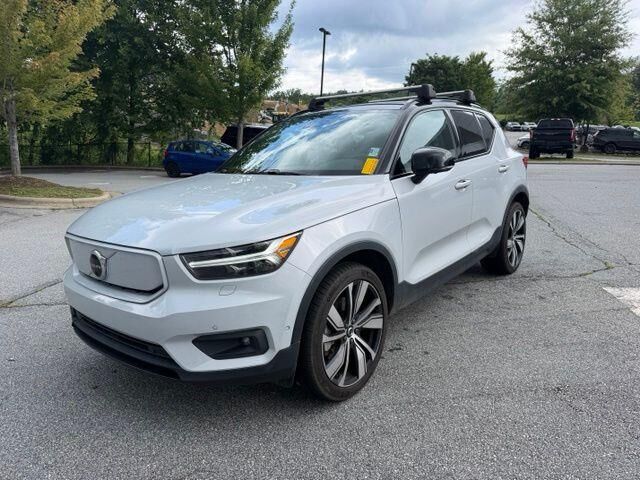 2022 Volvo XC40 Recharge Twin Ultimate