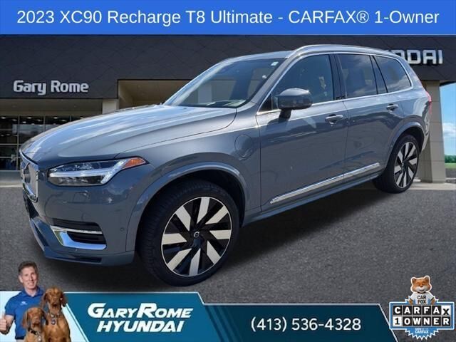 2023 Volvo XC90 Recharge T8 Ultimate Bright Theme 7P