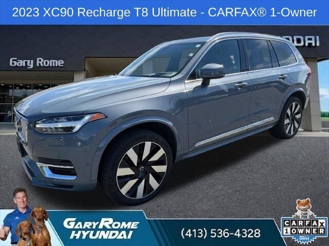 2023 Volvo XC90 Recharge T8 Ultimate Bright Theme 7P