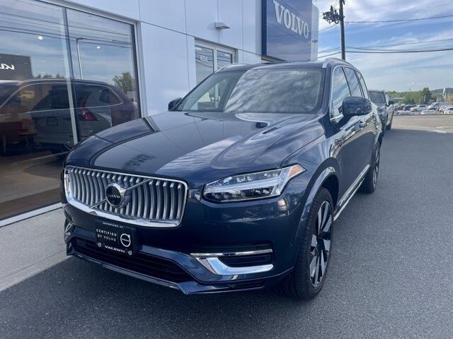 2024 Volvo XC90 Recharge T8 Plus Bright Theme 7P