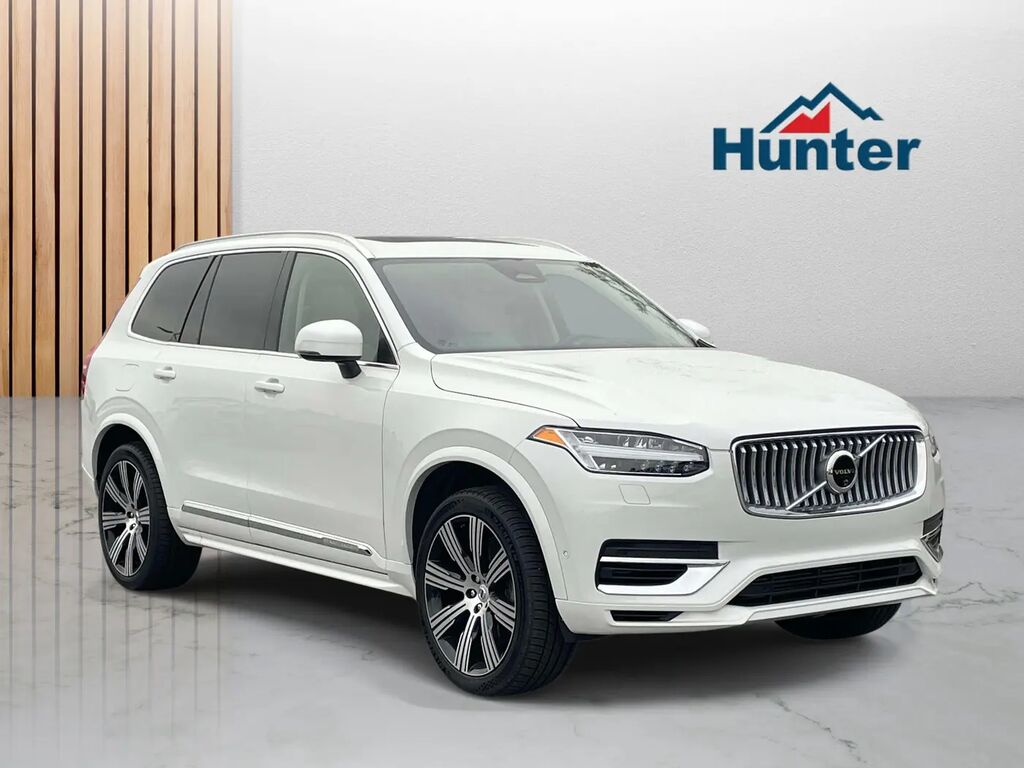 2024 Volvo XC90 Recharge T8 Ultimate Bright Theme 7P — photo 1 of 13