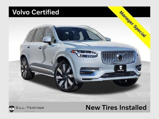 2024 Volvo XC90 Recharge T8 Ultimate Bright Theme 7P