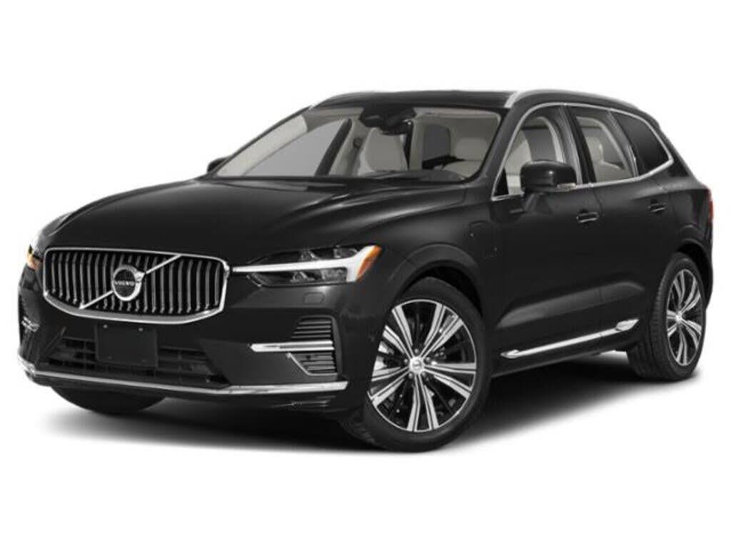2023 Volvo XC60 Recharge T8 Plus Dark Theme — photo 1 of 14
