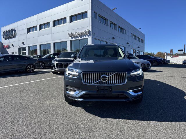 2024 Volvo XC90 Recharge Plug-In Hybrid ULTIMATE