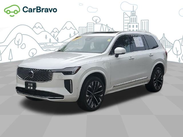 2025 Volvo XC90 Plug-In Hybrid T8 Plus 7-Seater