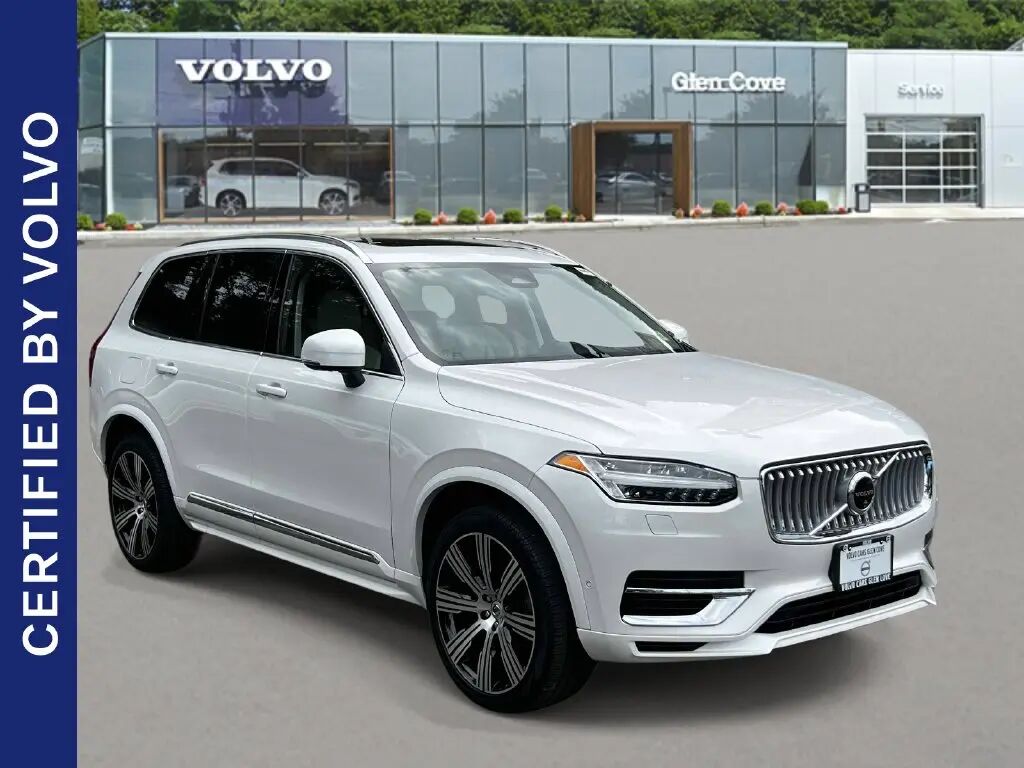 2025 Volvo XC90 T8 Ultra Bright Theme 7P — photo 1 of 13