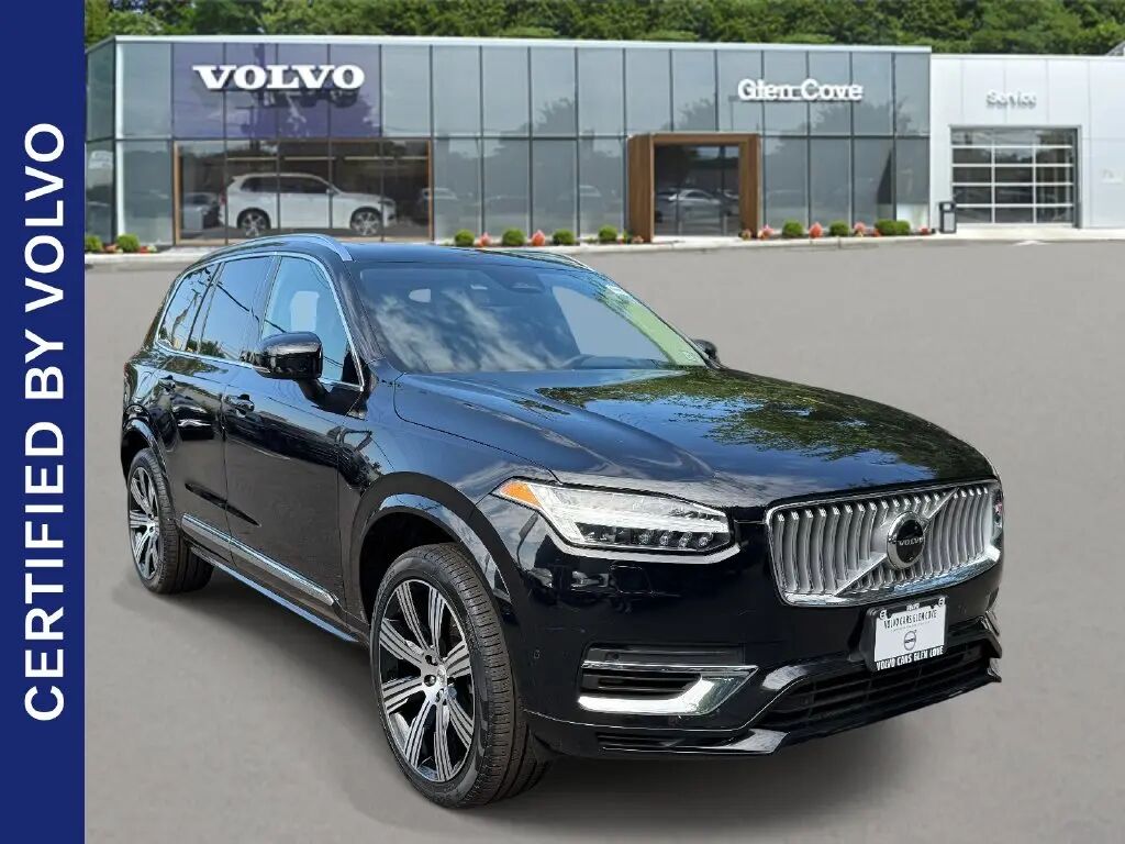 2025 Volvo XC90 T8 Ultra Bright Theme 7P — photo 1 of 13