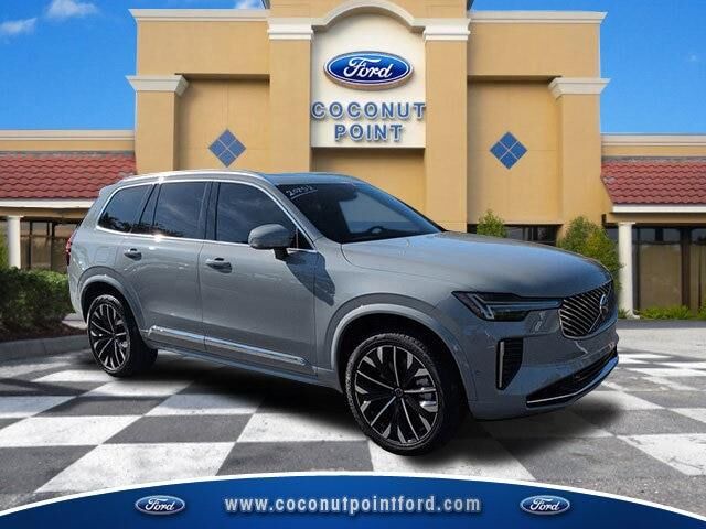 2025 Volvo XC90 T8 Ultra Bright Theme 7P — photo 1 of 26