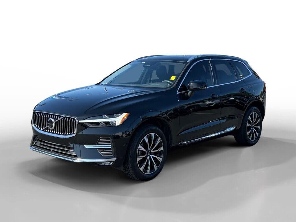 2023 Volvo XC60 B5 Plus Bright Theme — photo 1 of 1