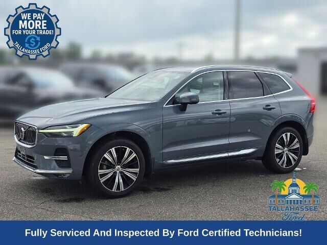 2022 Volvo XC60 B5 Inscription